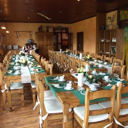 弗尔斯特豪斯酒店 Volkesfeld