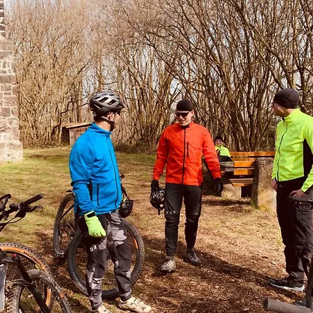 Forsthaus Отель Volkesfeld