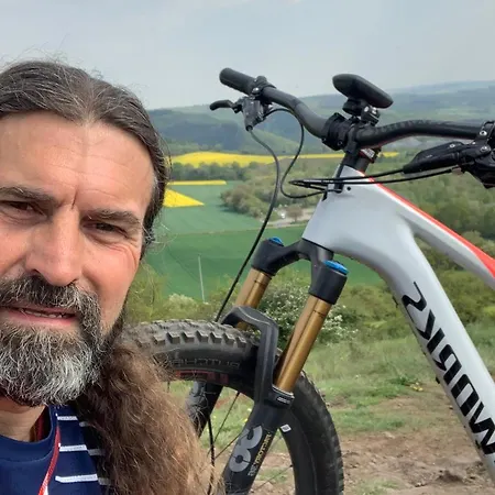 Forsthaus Отель Volkesfeld