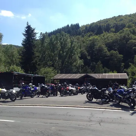 Forsthaus Отель Volkesfeld