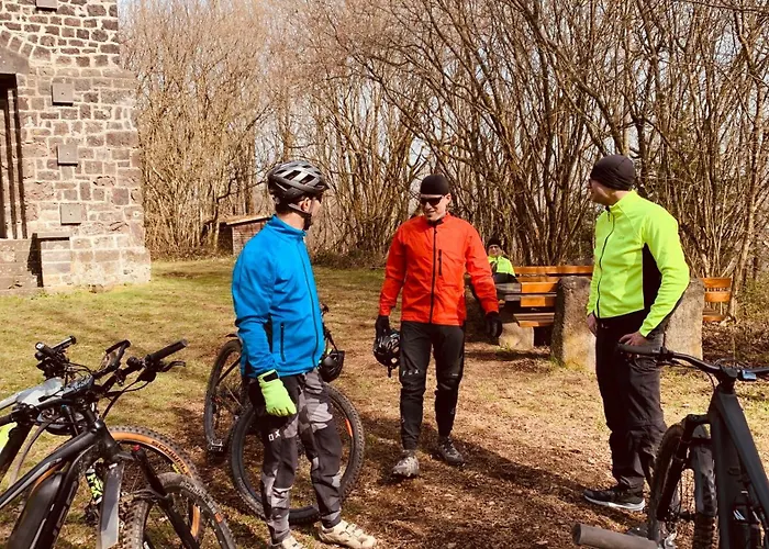 弗尔斯特豪斯酒店 酒店 Volkesfeld