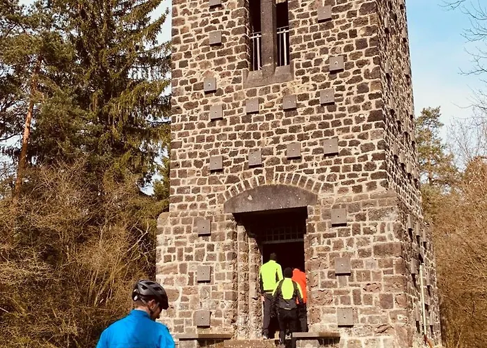 弗尔斯特豪斯酒店 Volkesfeld